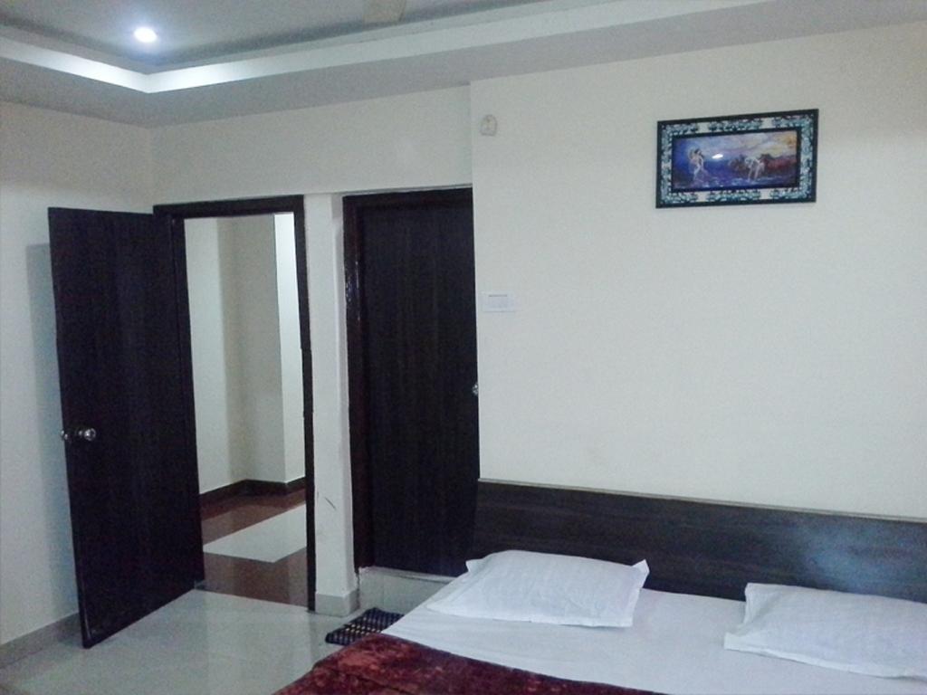 Hotel Amogha Residency Hyderabad Exterior foto